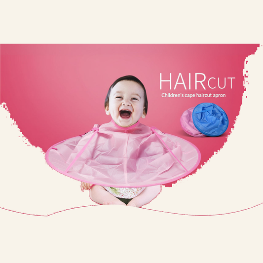 Haarschnitt, Kinderhaarschnittschürze - Produktfoto auf beigem Hintergrund