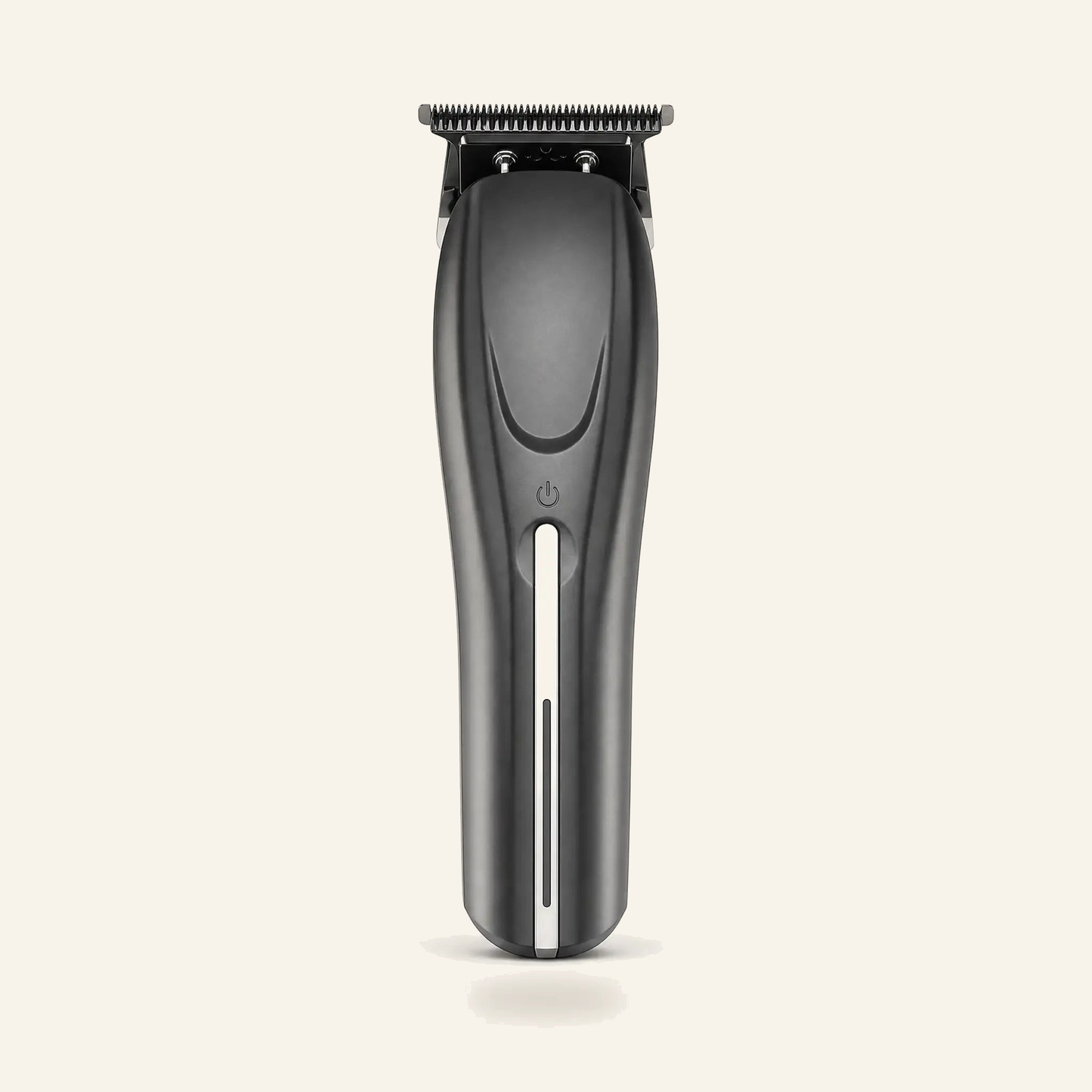 Detail-Trimmer mit Carbon-Titan-Klingen für Salon & Barber - Produktfoto auf beigem Hintergrund