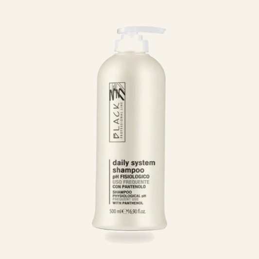 Neutrales Shampoo für den häufigen (täglich) Gebrauch - Produktfoto auf beigem Hintergrund