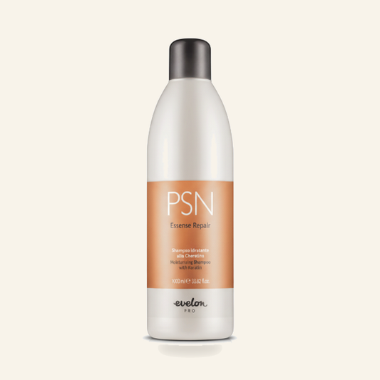 PSN | ESSENSE REPARATUR - SHAMPOO HYDRIEREN MIT KERATIN - Produktfoto auf beigem Hintergrund