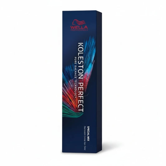 Wella Koleston Perfect Pure Naturalis 60ml Haarfarbe Tube auf weissem Hintergrund