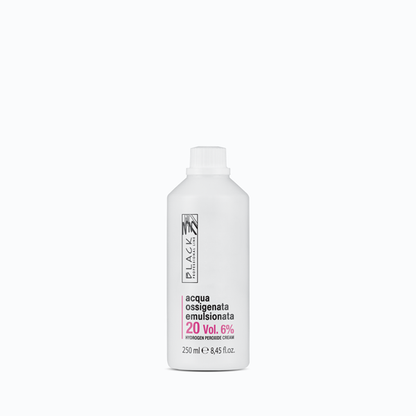 Oxidationsmittel & Farbentwickler Feinarbeiten Salonqualität - Produktfoto auf weißem Hintergrund 20_vol_250ml