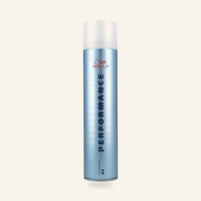 Performance Extra Strong  Wella 500 ml Haar Spray - Produktfoto auf beigem Hintergrund
