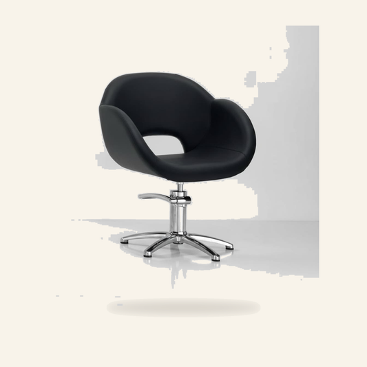 Smart Kollektion Friseurstuhl Eco-Leder & Chrombasis - Produktfoto auf beigem Hintergrund