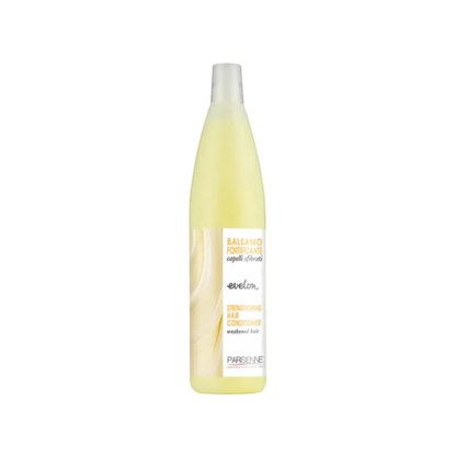 Stärkende Pflegespülung & Haarregeneration mit Gelée Royale - Produktfoto auf weißem Hintergrund
