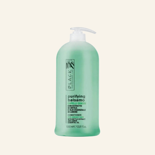 Talgausgleichender Conditioner & Ölausgleich Fettiges Haar - Produktfoto auf beigem Hintergrund