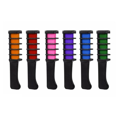 Mini-Haarfarbenstifte, Mascara-farbenes Kreide-Set mit Pinsel - Variantenfoto auf weissem Hintergrund